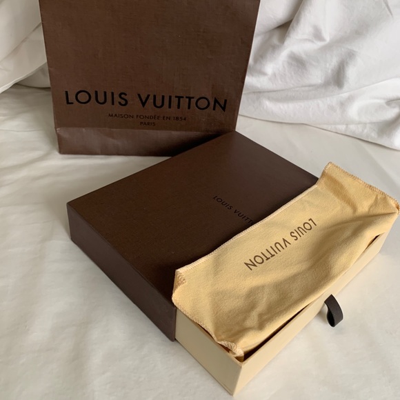 Authentic Louis Vuitton Wallet - Picture 2 of 9
